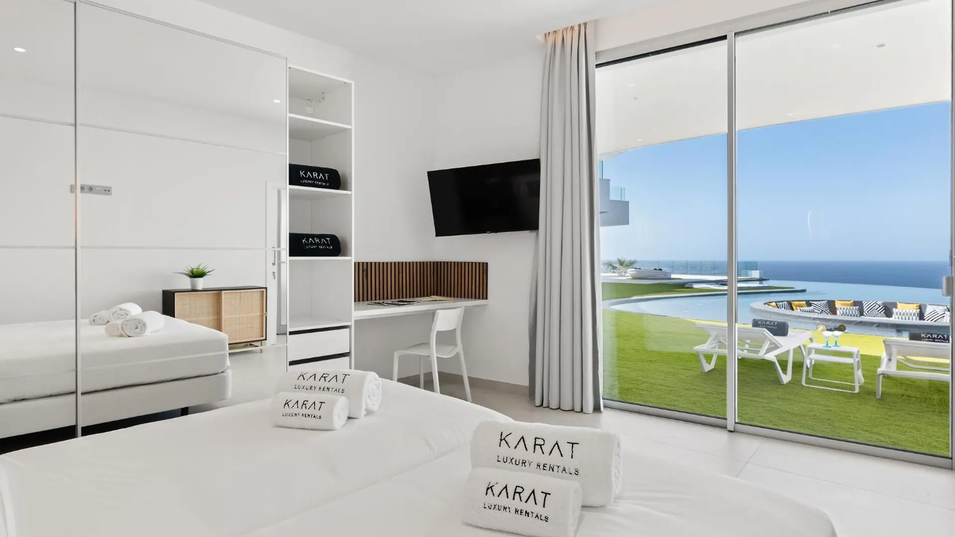Karat Villa Fibonacci アデヘ